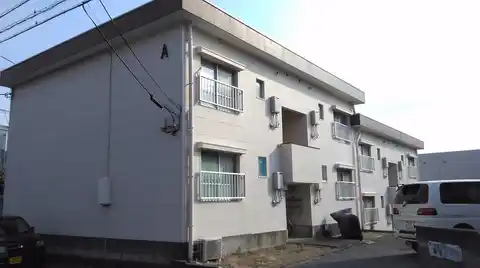 鶴巻ハイツA棟