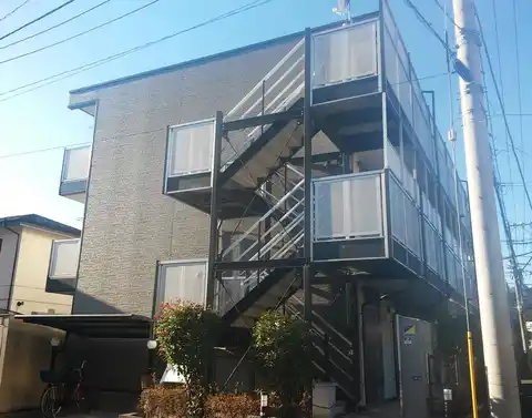 レオパレスベイサイドコート横浜