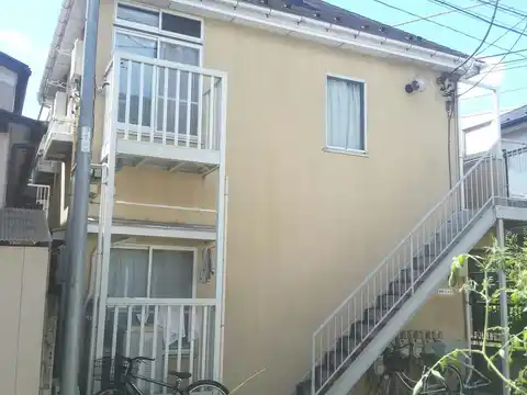 セキハイツ