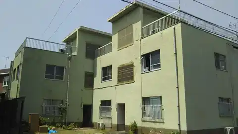 三平マンション