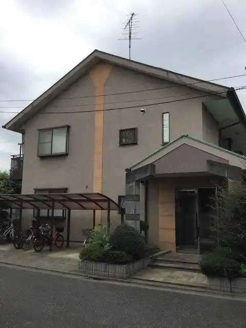 パインクレスト