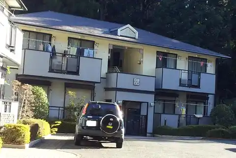サンビレッジ白山D棟