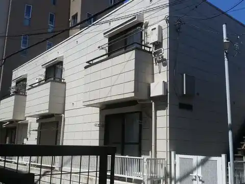 ハイツフローラB