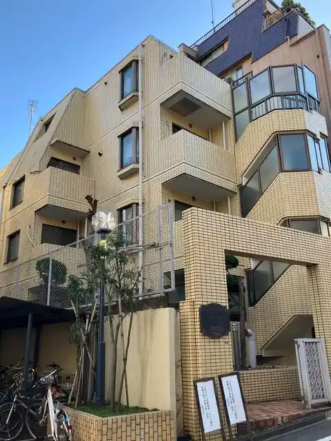 メゾン・ド・エテール