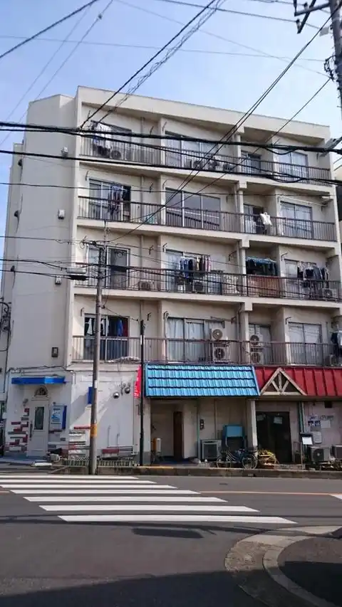 サンハイツ