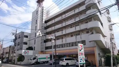 メゾン金子
