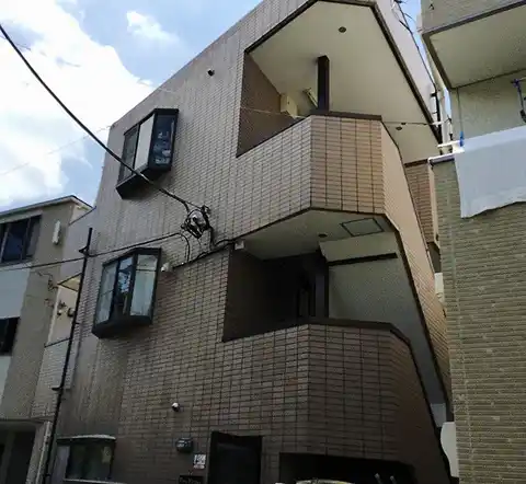 リナマンション西国立