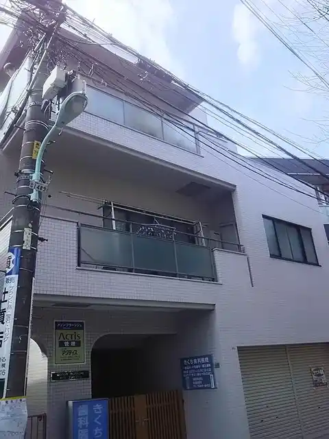 メゾンブラーンジュ