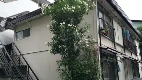 飯塚ハウス