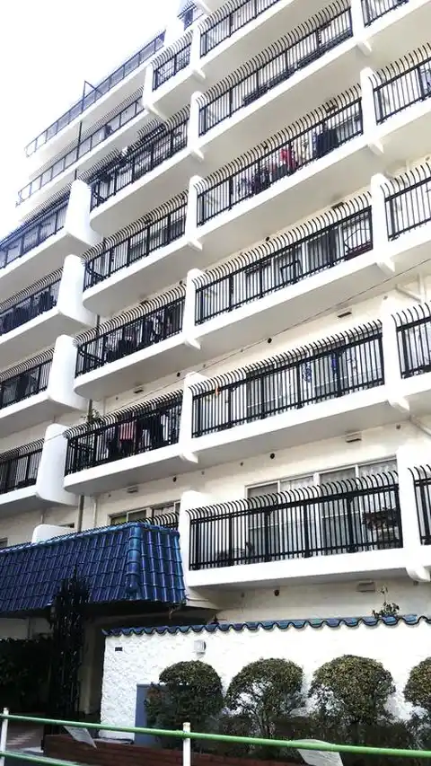 秀和第2田町レジデンス