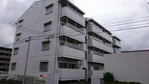 サンパークヒルズ