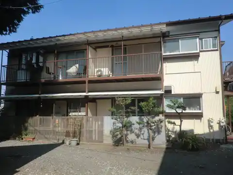 小室アパート