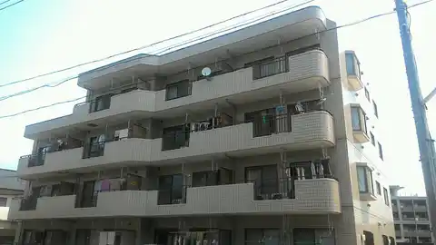 MAISON I