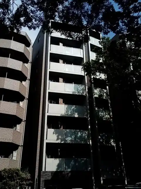ヴァースクレイシア芦花公園イースト・ウエストウエスト