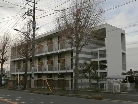 レオパレスネオ