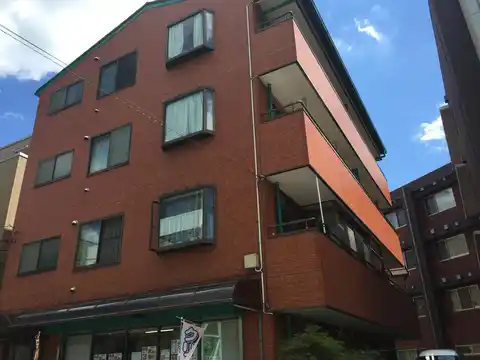 メリーハウス