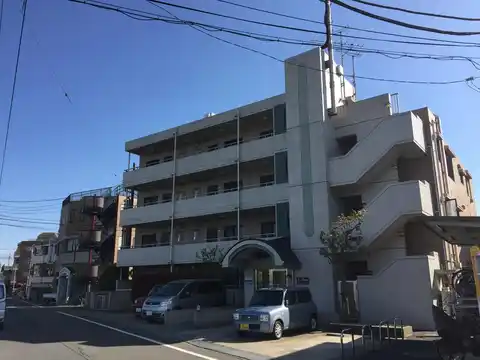 ラ パーチェ