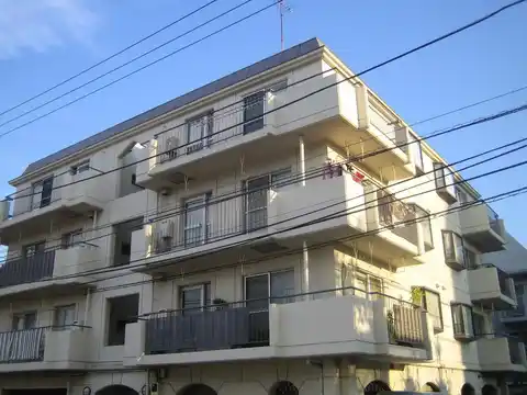 ニューシャルム上大岡