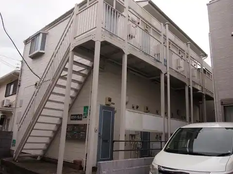 ホワイトパレス