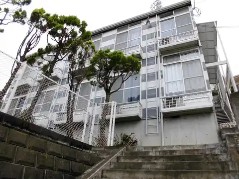 レオパレスソーラーヒルズ