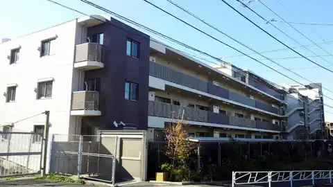 プレサンス ロジェ 京王堀之内