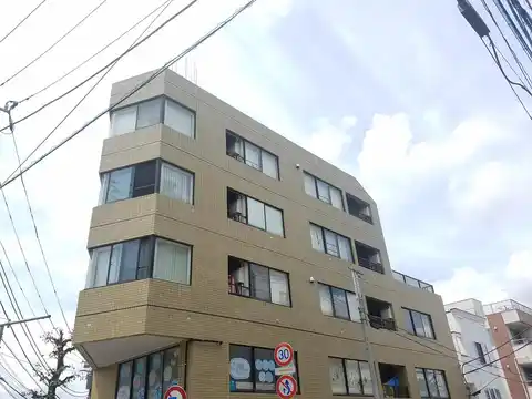 紅葉坂WALK
