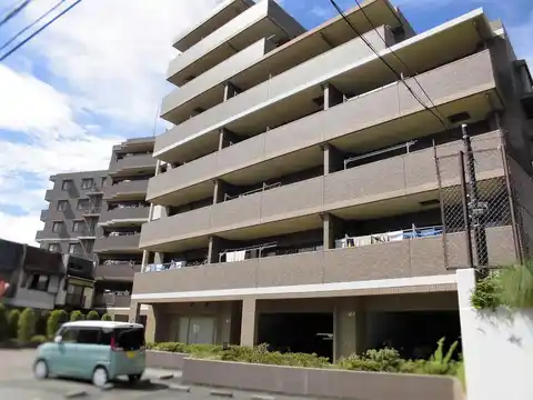 フェイム本郷台南