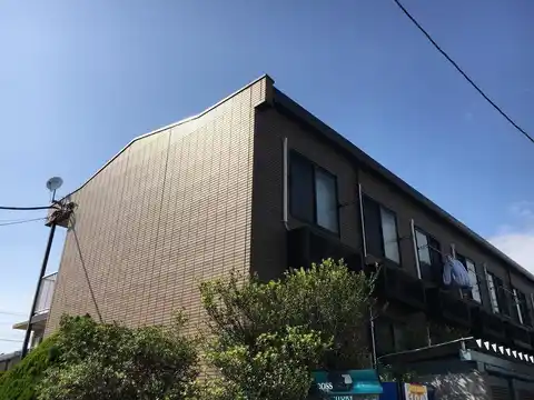 レオパレスライトフィールド