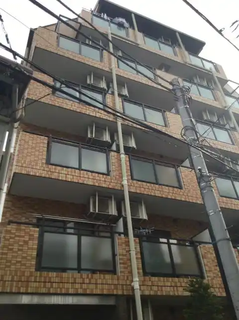 高津三信ビル