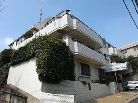ハイネス四谷
