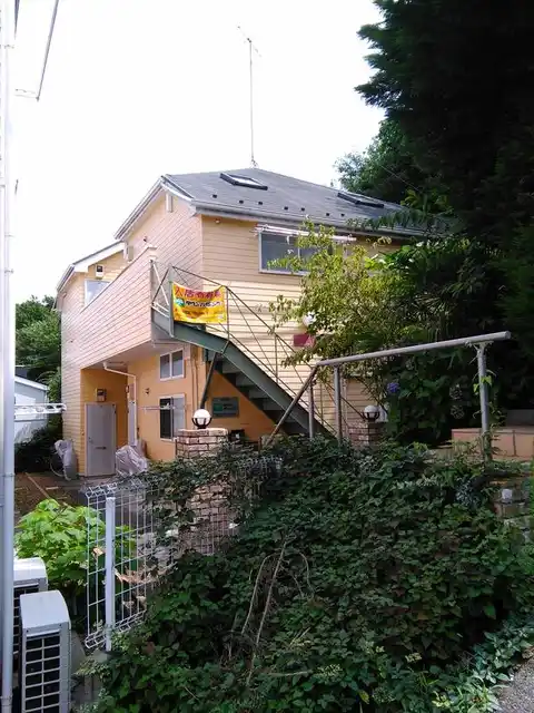 アゼリアガーデンズ百合ヶ丘 弐番館