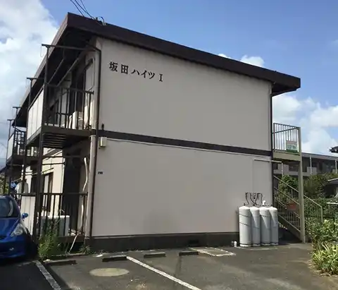 坂田ハイツ1