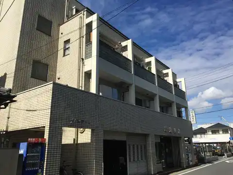 メゾンマーレ