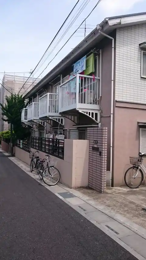ノーベンバーヒルズ