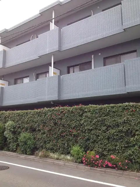 メゾンアベニール
