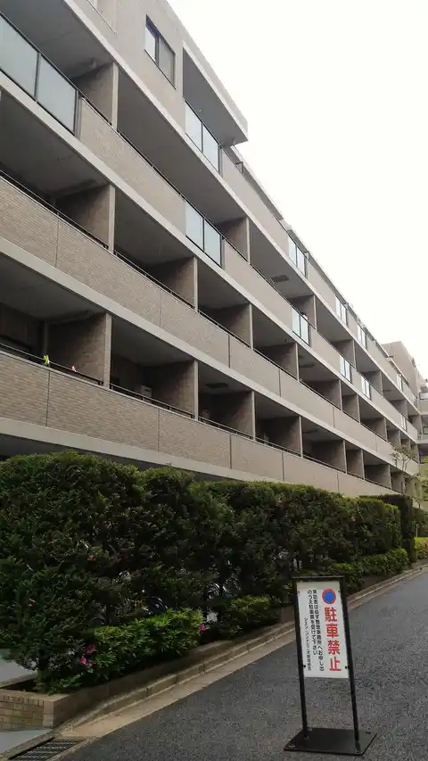 シエン・コンドミニオ