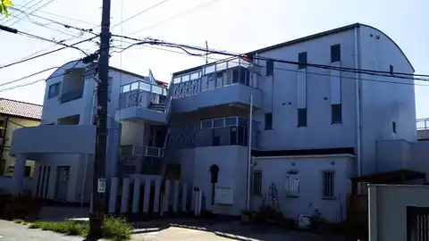 CR
