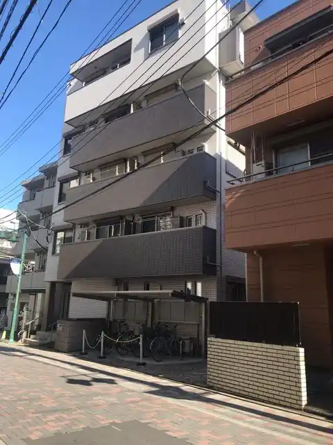 ビューノ浦和イースト