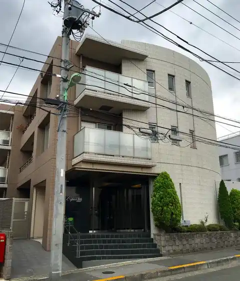 エスポワール奈奈