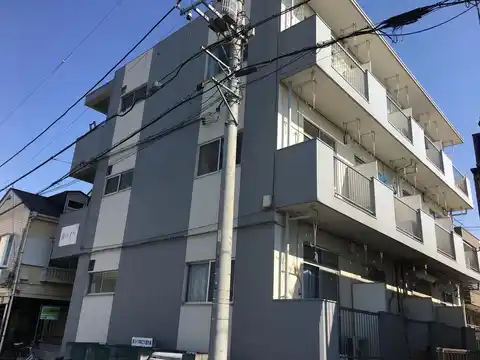 泉ハイツ