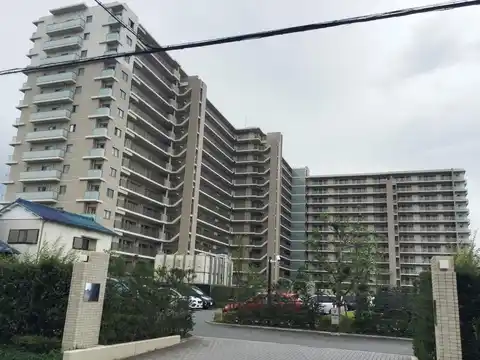 D’レスティア鶴間
