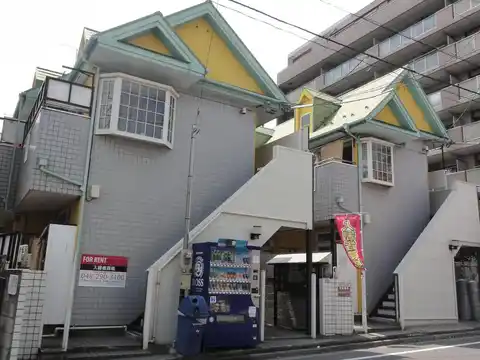 レオパレス浦和
