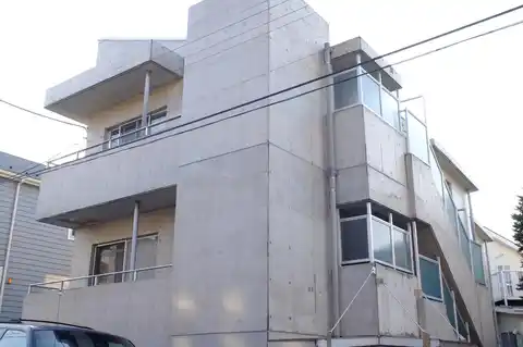 コリーヌ平町参番館