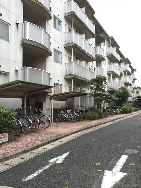 戸山ハウス