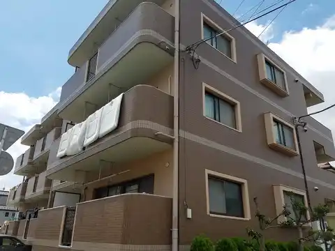 ファミールサンワ
