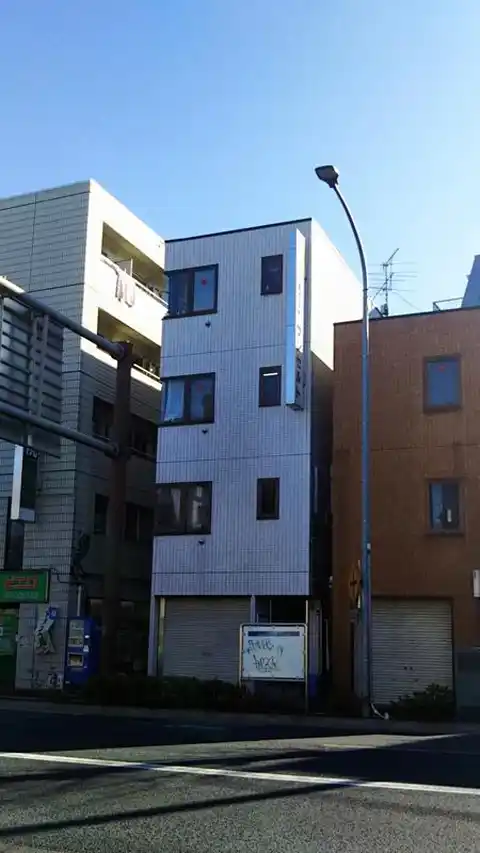 サンセルトビル