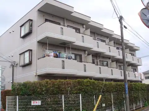 ロイヤルパレス
