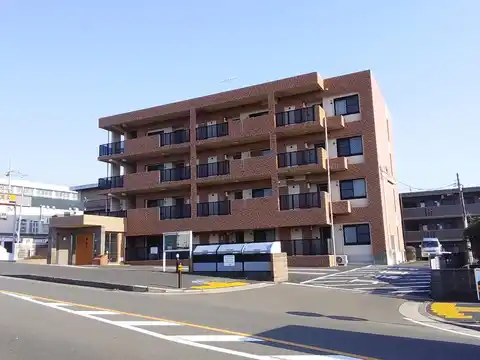 ミドルヴィレッジ
