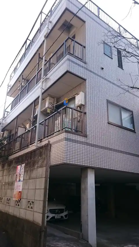メゾンドアイ