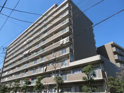 ウイングプラザ